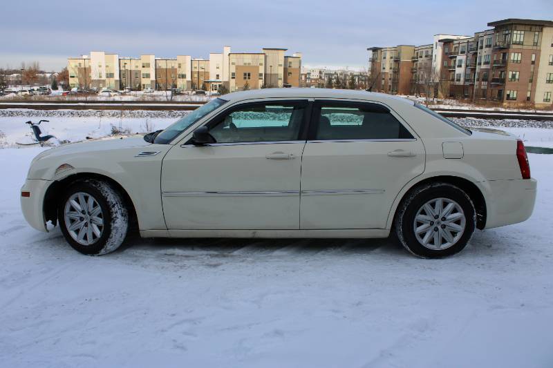 2008 Chrysler 300 LX