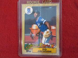 19. 1987 Topps Bo Jackson Rookie Ca...