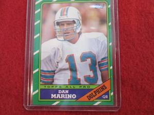 28. 1986 Topps Dan Marino...