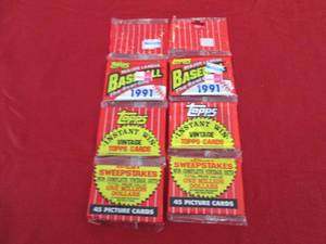 113. 2 1991 Topps Baseball Rack Pac...