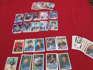 154. 1989 & 1990 Topps Twins Team S...