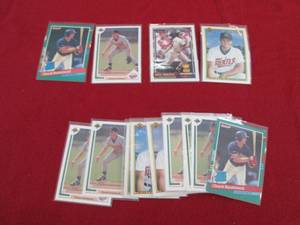 177. 15 Chuck Knoblauch Rookie Card...