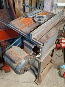 Rockwell Table Saw With 34 HP Cent...
