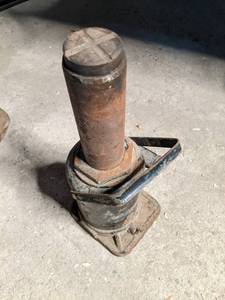 Vintage Floor Jack See Photos...