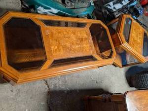Matching Coffee and End Table 27.5...