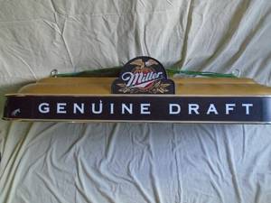 MGD pool table light. 48 x 16. Good condition. Works. As shown.