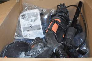 lot 17 image: Wen Drywall Sander