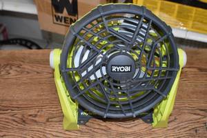 lot 18 image: Ryobi Fan