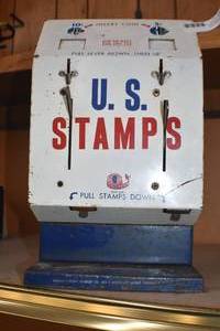 lot 44 image: Vintage Stamp Dispensor