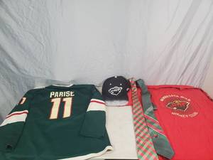 lot 47 image: MN Wild Apparel