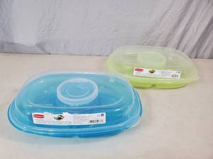 lot 67 image: 2 New Rubbermaid Veggie Trays