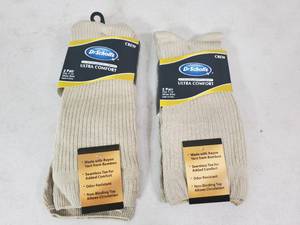 lot 78 image: 4 New Pair Dr Scholls Ultra Comfort Crew Socks