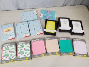 lot 182 image: 140 New Cards with Envelopes