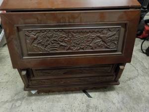 lot 85 image: Carved Wood Desk- missing 2 Legs De...
