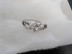 lot 6 image: Cubic Zirconia Ring with Rhinestone...