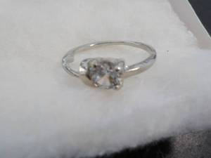 lot 19 image: Cubic Zirconia Ring with Rhinestone...