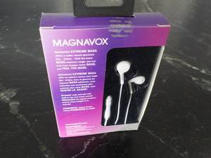 lot 27 image: Magnavox Extreme Bass B Earbuds wit...