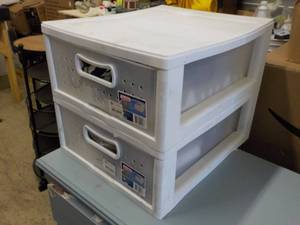 lot 141 image: 2 Sterilite Drawers with Contents ...
