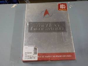 lot 154 image: Startrek Complete First Season on D...