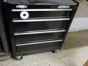 lot 160 image: Waterloo Metal Tool Chest on wheels...