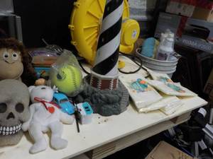 lot 182 image: Misc. Toys and more Lot...