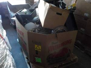 lot 199 image: Pallet of Misc....