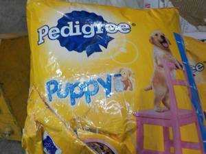 lot 200 image: Pedigree Puppy Chow ripped Bag, bu...