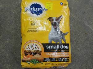 lot 201 image: Pedigree Small Dog Food - 15.9 lb. ...