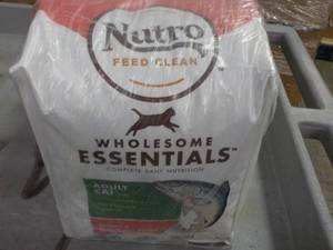 lot 254 image: 3 - 5 lb. Bags Nutro Adult Cat Food...