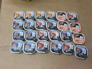 lot 260 image: 24 Cans Cesar Dog Food...