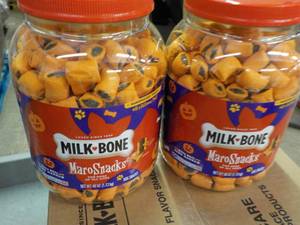 lot 264 image: 2 - 40 oz Jars Milk Bone Maro Dog S...