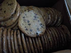 lot 356 image: Case of Bakers Source 3 oz Chocolat...