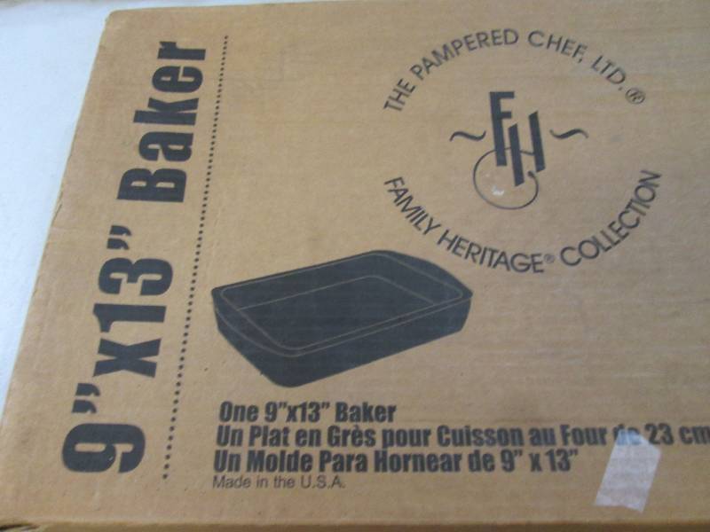 (RM5) The Pampered Chef 9 x 13 Baker