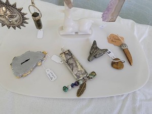 lot 12 image: Gemstone Amethyst Jewelry