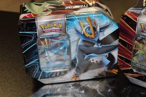 Pokemon Battle Styles Tin Lot  2 Tins