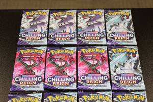 Pokemon Chilling Reign Booster Pack Lot  16 Booster Packs
