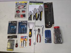 lot 78 image: Miscellaneous Small Tools 28 Pc Electrical Clip Assortment NEW, Two 16 Pc Adapter & Bits Set NEW & Much More - B