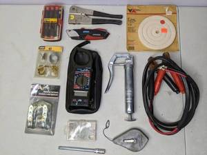 lot 80 image: Miscellaneous Small Tools Con-Tech Clamp Meter DT-266, Strait-Line Chalk Line Reel, and More - B