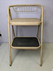 lot 157 image: Vintage Durham Step Stool Folding Vinyl Seat - B