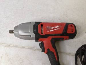 lot 194 image: Milwaukee 12 Square Pin Impact Wrench - N