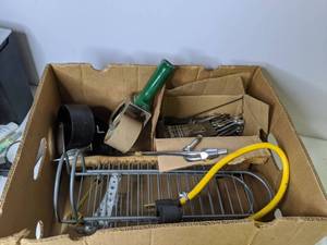 lot 227 image: Miscellaneous Craftsman Midget Wrench SetWrench SetRepairsHandyman Lot - B