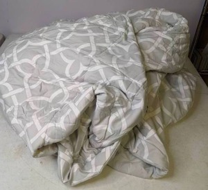 lot 234 image: Lovely Charisma Grey Comforter - N