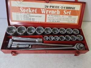 lot 201 image: 21-Piece 34 Drive Socket Wrench Set - B