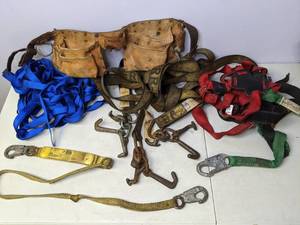 lot 297 image: Tow Straps, Harness, Hooks, and Tool Belt - N