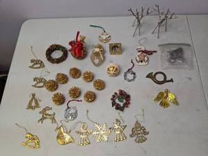 lot 300 image: Assortment of Gold Colored Christmas Ornaments, Gorgeous Gold Pinecones, and Decor - N