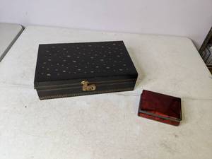 lot 467 image: Beautiful Set of (2) Jewelry Boxes with Contents Necklaces, Earrings, Chains, Etc. - N