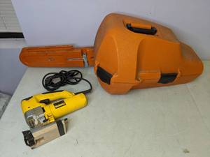 lot 421 image: DeWalt Variable Speed 60mm Jig Saw and Stihl Farm Boss Chainsaw - N