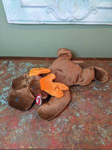 lot 608 image: TY beanie Baby Moose Antlers An adorable Moose - W