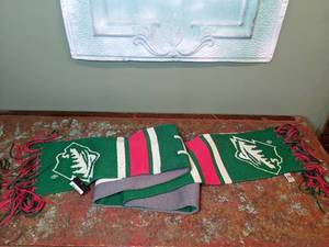lot 614 image: Minnesota Wild Scarf with Fringe Ends - W
