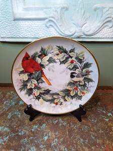 lot 616 image: Holiday Chorus Plate, Beautiful Red Cardinal - W